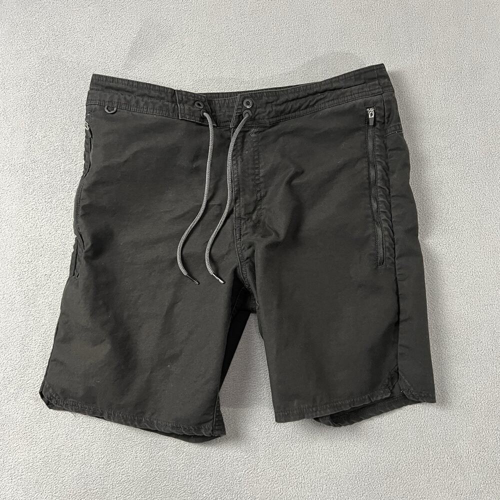 Roark Revival Shorts Men’s 31 Black Cargo Nylon Outdoors Hiking 9” Pockets
